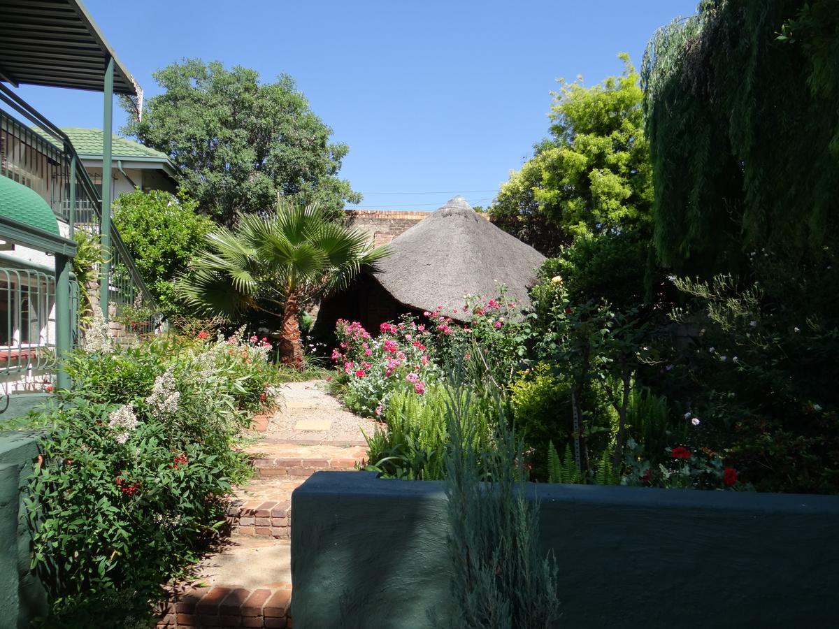 Agterplaas Guesthouse Pty Ltd Johannesburg Exterior photo